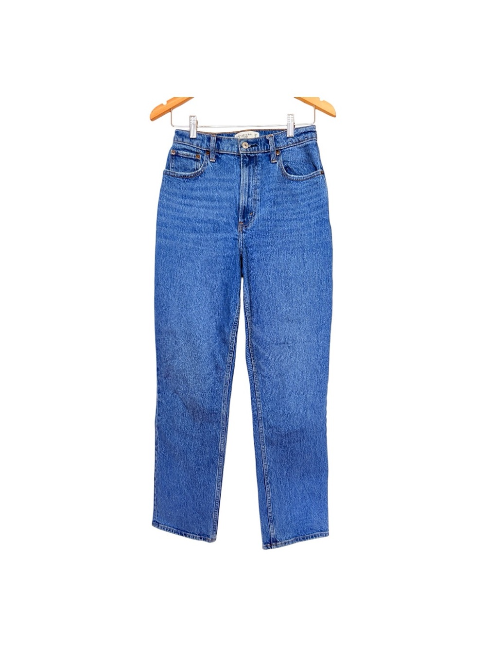 Abercrombie & Fitch   Curve Love Ultra High Rise 90s Straight Jean 27/ 4R
